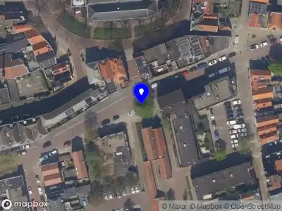 Ambulance met gepaste spoed naar de Zomerstraat in Vlaardingen