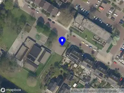 Brandweer met gepaste spoed naar de Nachtegaallaan in Rozenburg