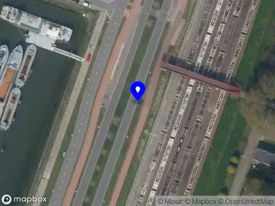 Snelheidscontrole op Waalhaven O.z. te Rotterdam