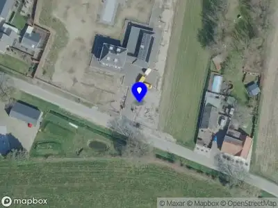 112 melding Brandweer met grote spoed naar de Graafsedijk in Beugen vanwege gebouwbrand