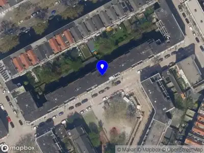 Ambulance met gepaste spoed naar de Korfmakersstraat in Rotterdam