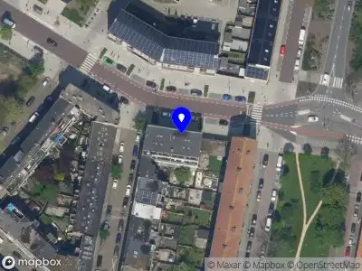 Ambulance met gepaste spoed naar de Lorentzlaan in Schiedam