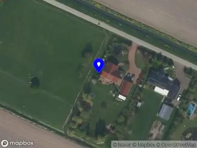 112 melding Politie naar de Voorweg in Vierpolders vanwege voertuigen te water