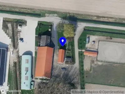 Ambulance met grote spoed naar de Boendersweg in 's-Gravendeel