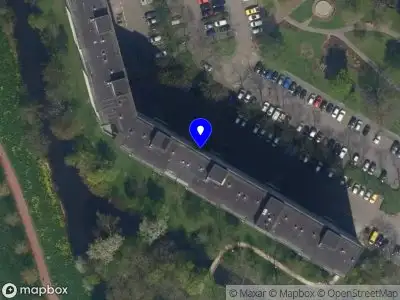 Ambulance met gepaste spoed naar de Reviusrondeel in Capelle aan den IJssel