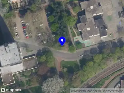 112 melding Ambulance met gepaste spoed naar de Bertrand Russellplaats in Rotterdam