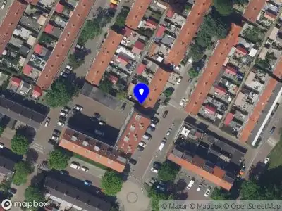 Ambulance met gepaste spoed naar de Patrijsstraat in Papendrecht