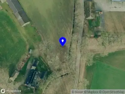 Brandweer met grote spoed naar de Nieuwe Hammerweg in Ommen vanwege voertuigbrand