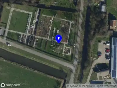 Brandweer met grote spoed naar de Waardweg in Hoedekenskerke vanwege voertuigbrand
