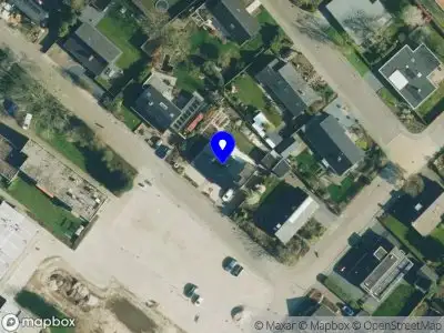 Politie naar de Van der Helststraat in Goor vanwege aanrijding met letsel