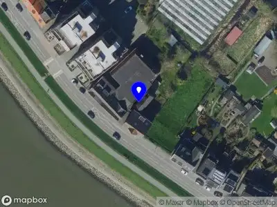 Ambulance met gepaste spoed naar de Oost Kinderdijk in Alblasserdam