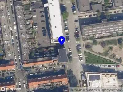 Ambulance met grote spoed naar de Elektroweg in Rotterdam