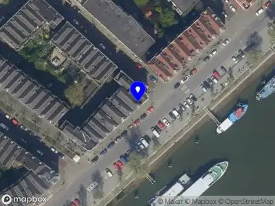 112 melding Ambulance met grote spoed naar de Prins Hendrikkade in Rotterdam