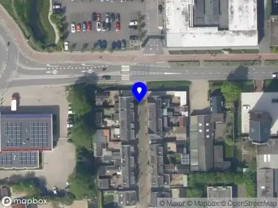 Brandweer met grote spoed naar de Nutslaan in Mijdrecht vanwege waarnemen gaslucht