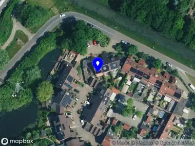 Politie naar de Wilgehaantje in Deventer vanwege aanrijding met letsel