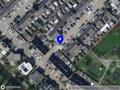 Brandweer met grote spoed naar de Yukonstraat in Spijkenisse vanwege reanimatie