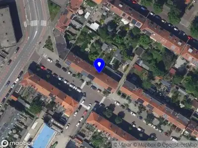 Ambulance met grote spoed naar de Heysterbachstraat in Dordrecht