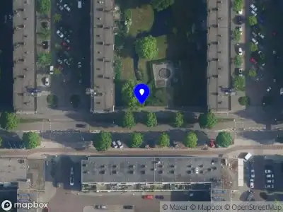 Brandweer met grote spoed naar de Doddendaal in Amsterdam vanwege een buitenbrand