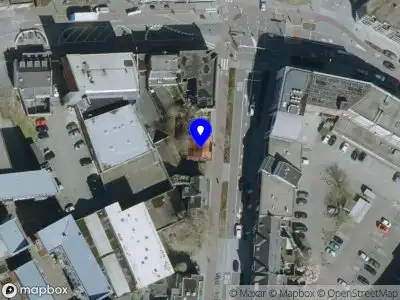 Politie naar de Hertogstraat in Eindhoven vanwege ongeval met letsel