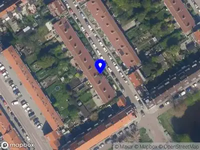 Ambulance met gepaste spoed naar de Schout van Groenewegenstraat in Rotterdam