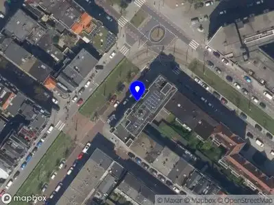 Ambulance met gepaste spoed naar de Boergoensestraat in Rotterdam