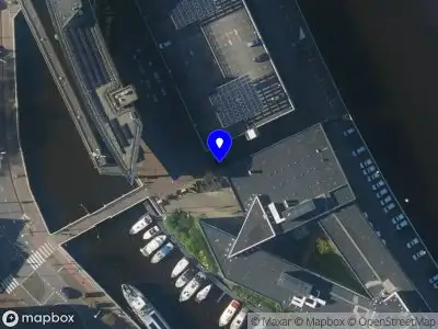 Ambulance naar de Mallegatsplein in Alkmaar