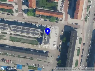 Politie met gepaste spoed naar de Descartesstraat in Amsterdam vanwege ongeval met letsel