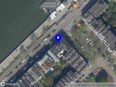 112 melding Ambulance met grote spoed naar de Maaskade in Rotterdam