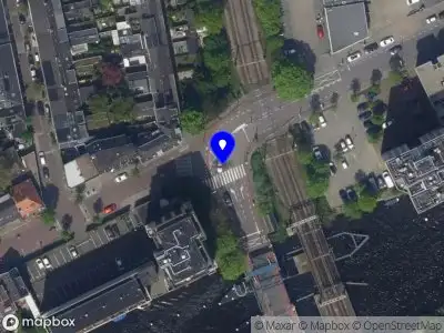 Ambulance met gepaste spoed naar de Rijnzichtstraat in Leiden