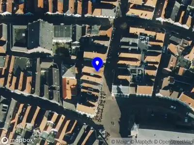 Brandweer met gepaste spoed naar de Achterstraat in Hattem vanwege afgaan automatisch brandalarm