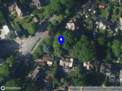 Politie naar de Hilversumseweg in Laren vanwege aanrijding met letsel