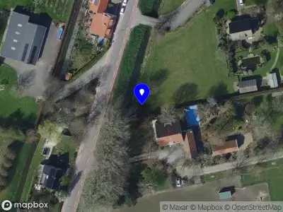 Ambulance met gepaste spoed naar de Stougjesdijk in Oud-Beijerland