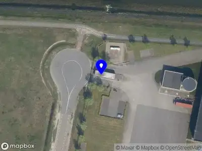 Ambulance met gepaste spoed naar de Dolfijnweg in Maasvlakte Rotterdam