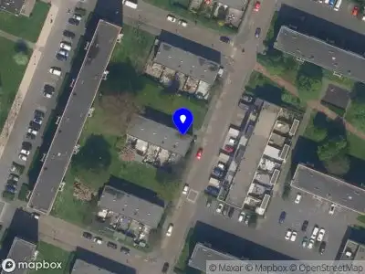 Ambulance met grote spoed naar de mr. Verschuurstraat in Vlaardingen