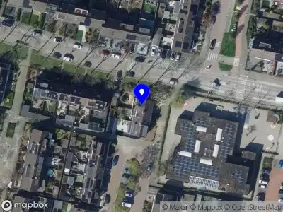 Ambulance met gepaste spoed naar de Rembrandtstraat in Oud-Beijerland