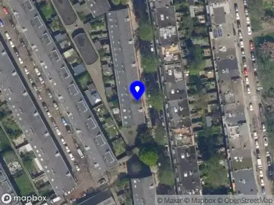 Ambulance naar de Dr. de Visserstraat in Rotterdam