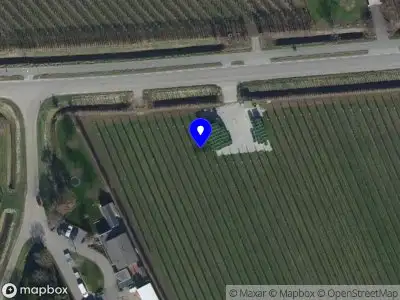 Brandweer en politie met grote spoed naar de Kloetingseweg in 's-Gravenpolder vanwege middelgrote brand