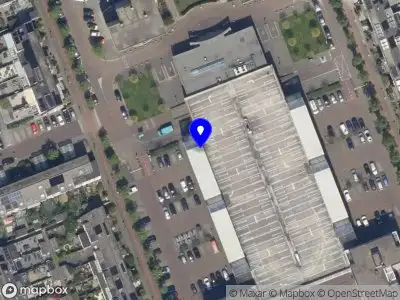 Ambulance naar de Robert Schumanring in Vlaardingen