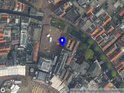 Ambulance met gepaste spoed naar de Achter de Waag in Gouda