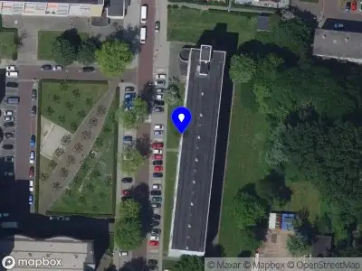 Ambulance met gepaste spoed naar de Halleyweg in Dordrecht