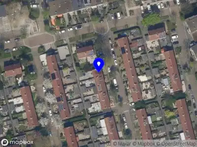 Ambulance met gepaste spoed naar de Van der Heimstraat in Vlaardingen