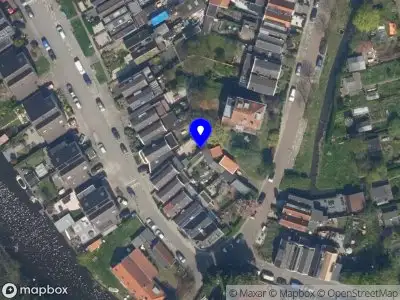 112 melding Ambulance met gepaste spoed naar de Oudedijkse Schiekade in Rotterdam