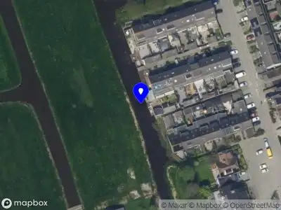 Brandweer met gepaste spoed naar de Kerkstraat in Hoogmade vanwege middelgrote brand