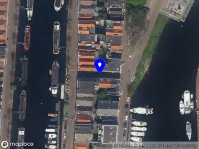 112 melding Ambulance met gepaste spoed naar de Tussenwater in Rotterdam