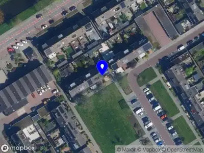 112 melding Brandweer met grote spoed naar de Scarlattilaantje in Aalsmeer vanwege middelgrote brand