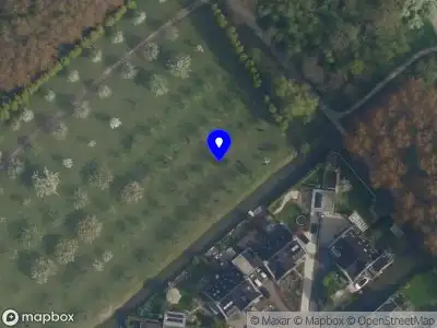 Ambulance met grote spoed naar de Lozerlaan in 's-Gravenhage