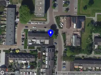 Ambulance met grote spoed naar de Heelalstraat in Dordrecht