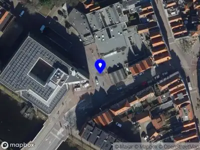 Politie met grote spoed naar de Koestraat in Middelburg vanwege letsel