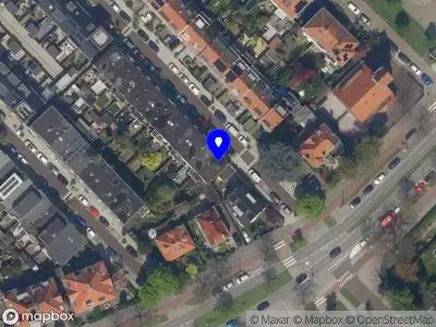 Ambulance met gepaste spoed naar de Thomas à Kempisstraat in Schiedam