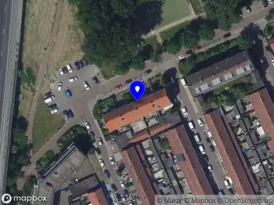 Ambulance met gepaste spoed naar de Diepenbrockweg in Dordrecht